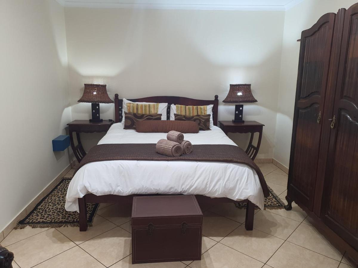 Selati 103 Guest Cottages Malalane Exterior foto